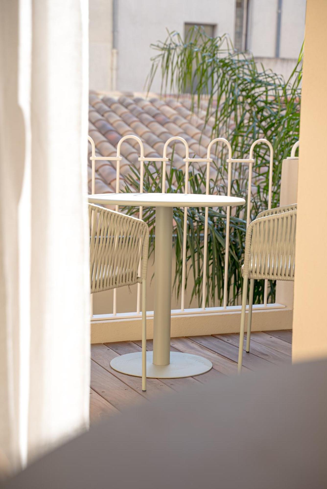 Studios Raffines Avec Terrasses - Plages, Ville Et Gare A Pied - Maison Raphael Saint-Raphael  Ngoại thất bức ảnh