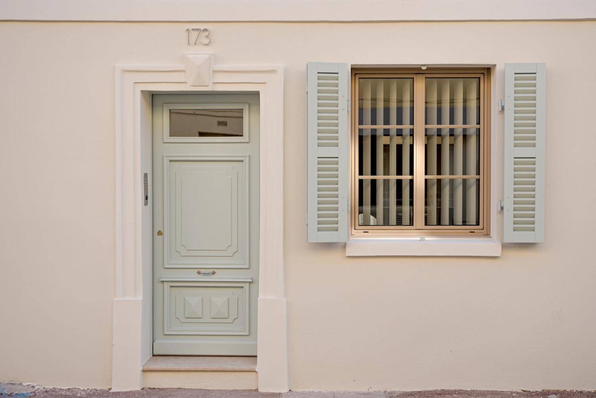 Studios Raffines Avec Terrasses - Plages, Ville Et Gare A Pied - Maison Raphael Saint-Raphael  Ngoại thất bức ảnh